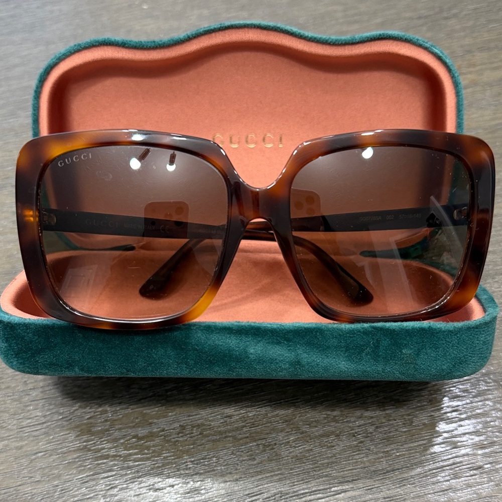 Gucci Brown Tortoise Sunglasses